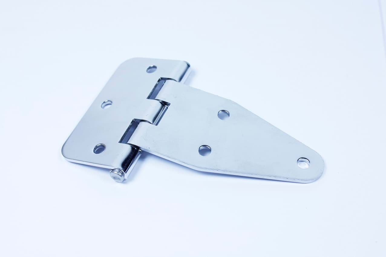 Picture of Hinges Of The Universal Closed Aluminum Cargo Box